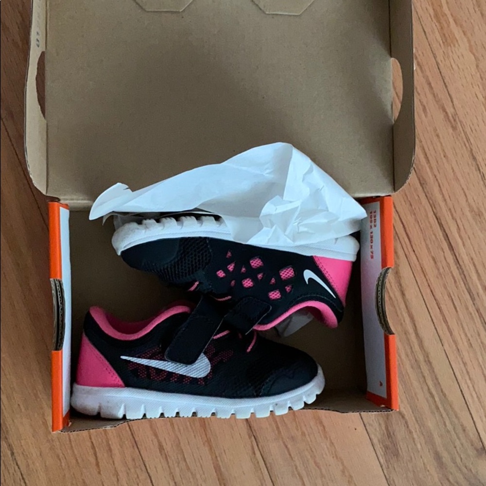 Nike Flex